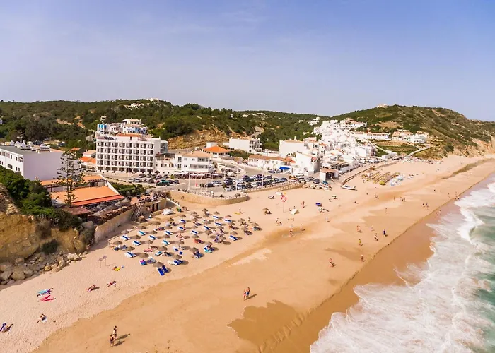 Hotel Residencial Salema